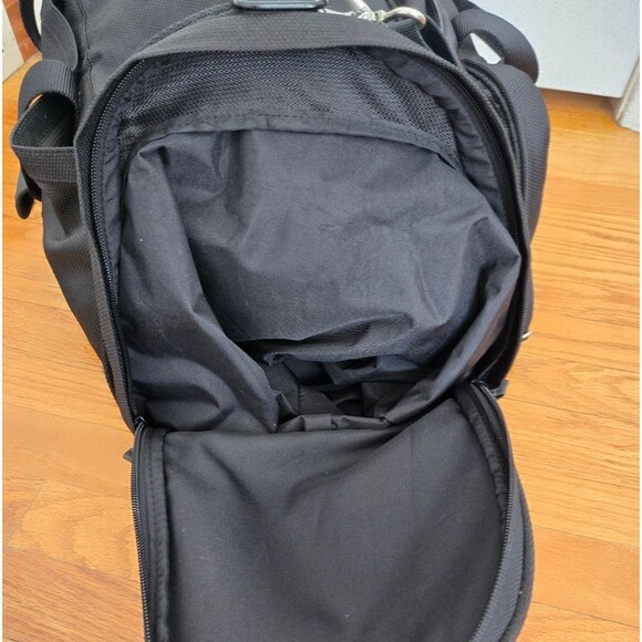 TUMI Duffle Bag Travel Weekender Ballistic Nylon - Picture 10 of 12